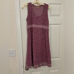 Sleeveless summer dress
